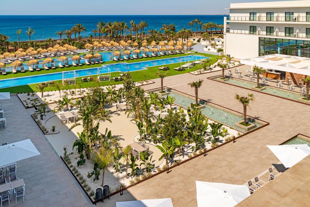 Cabogata Beach Hotel Retamar  Dış mekan fotoğraf The resort's main pool