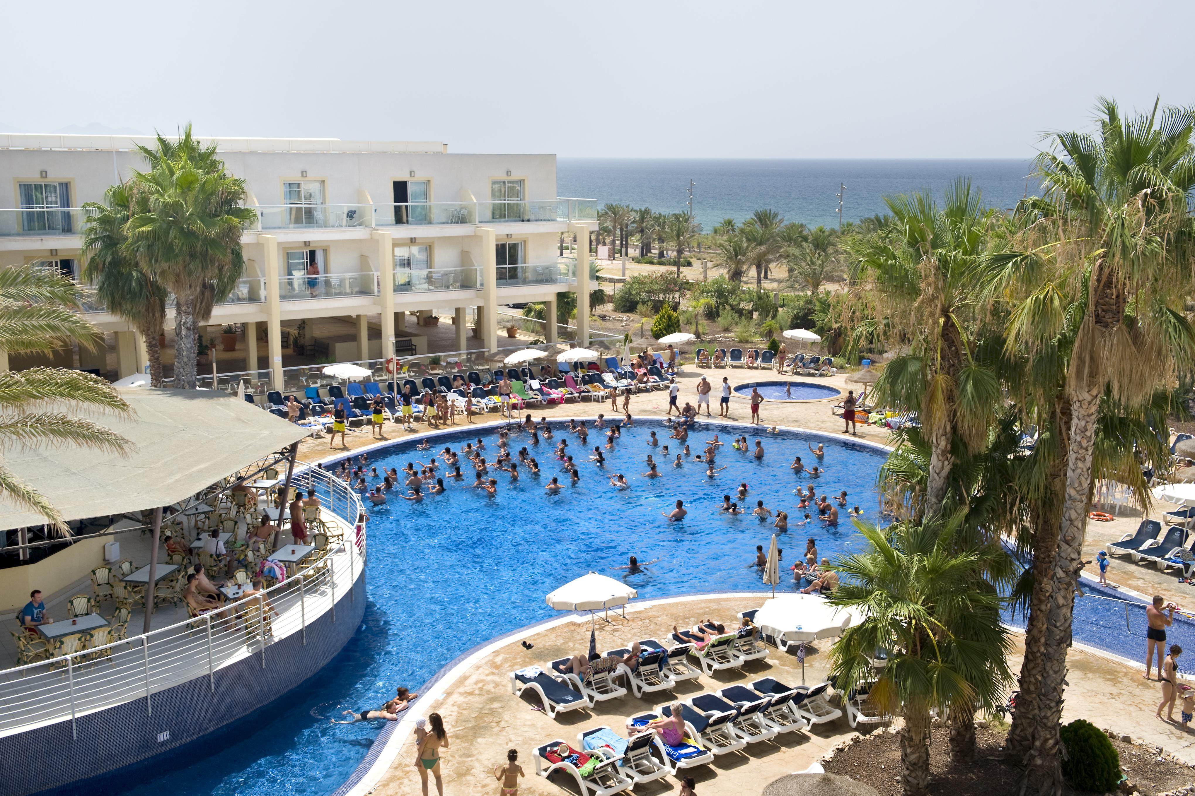Cabogata Beach Hotel Retamar  Dış mekan fotoğraf The pool at the Narenje Hotel
